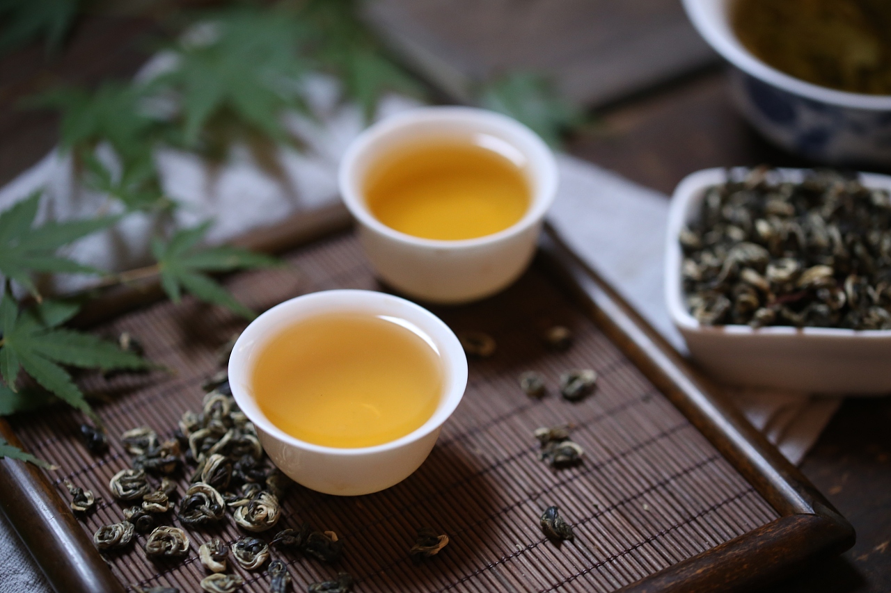 茶香入鏡，影動(dòng)百年 | 1819攝影工作室的茶葉美學(xué)之道